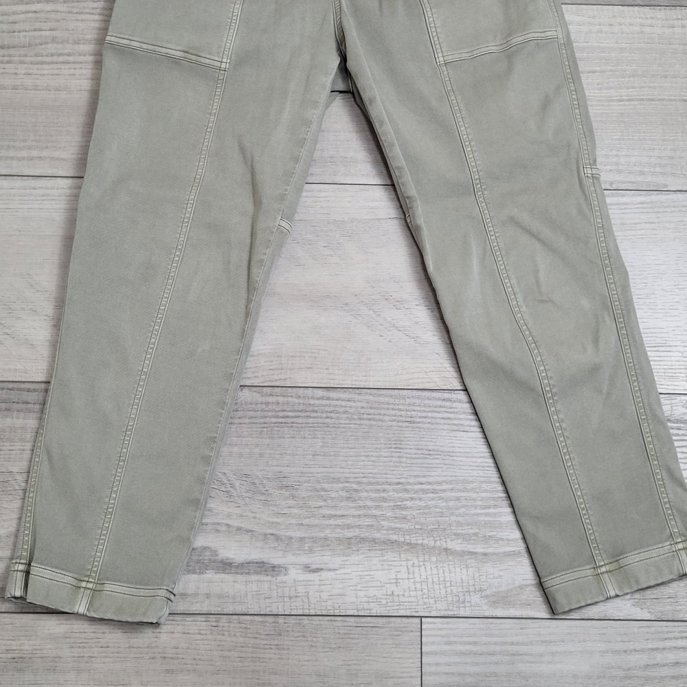 Spanx Pants Womens M Pale Sage Structured Twill Shaping High Rise Stretch Ankle - Picture 4 of 16